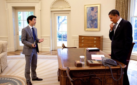 YLPS Eugene Kang and Barack Obama